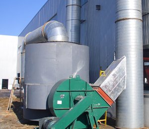 天津王經理定購的噴砂機濾筒除塵器已安裝完畢-天津市富萊爾環保設備有限公司